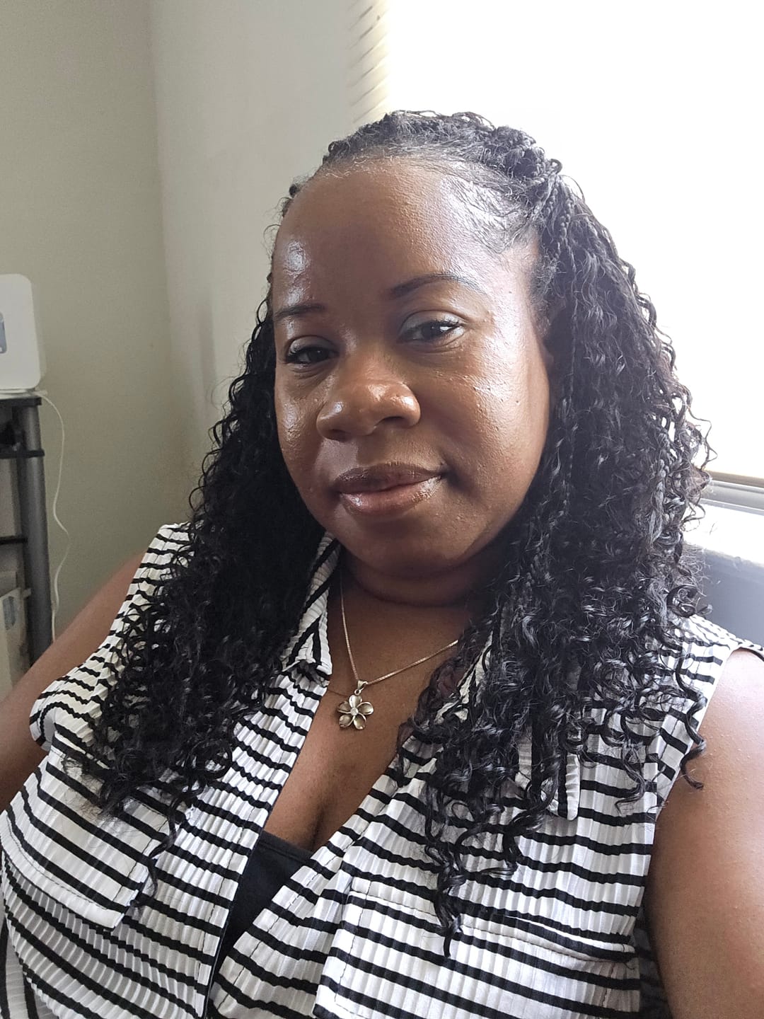 Customer photo review of Double Drawn Burmese Italy Curly Human Braiding Hair
