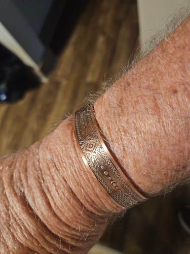 Customer photo review of Mens Masonic Bangle Pure Copper  Bracelet - Magnetic