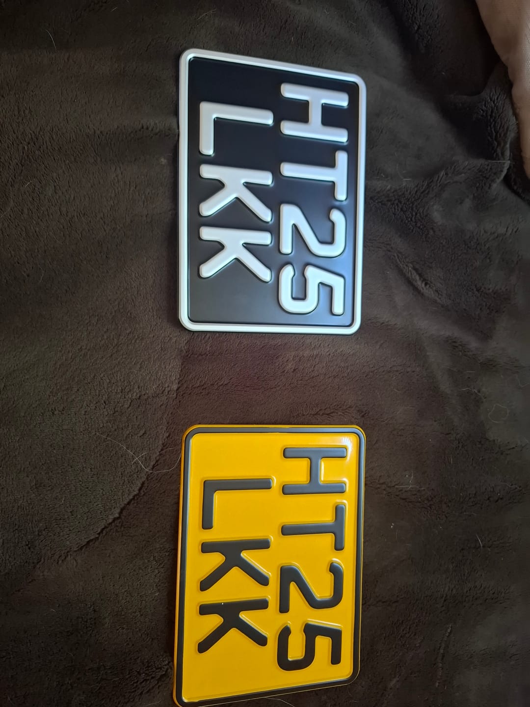 Customer photo review of Yellow Metal Pressed 7×5 Motorbike Number Plate