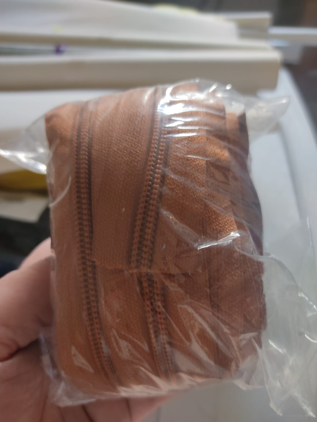 Customer photo review of ZIPER Nº6 POLIESTER COR COBRE 10 METROS