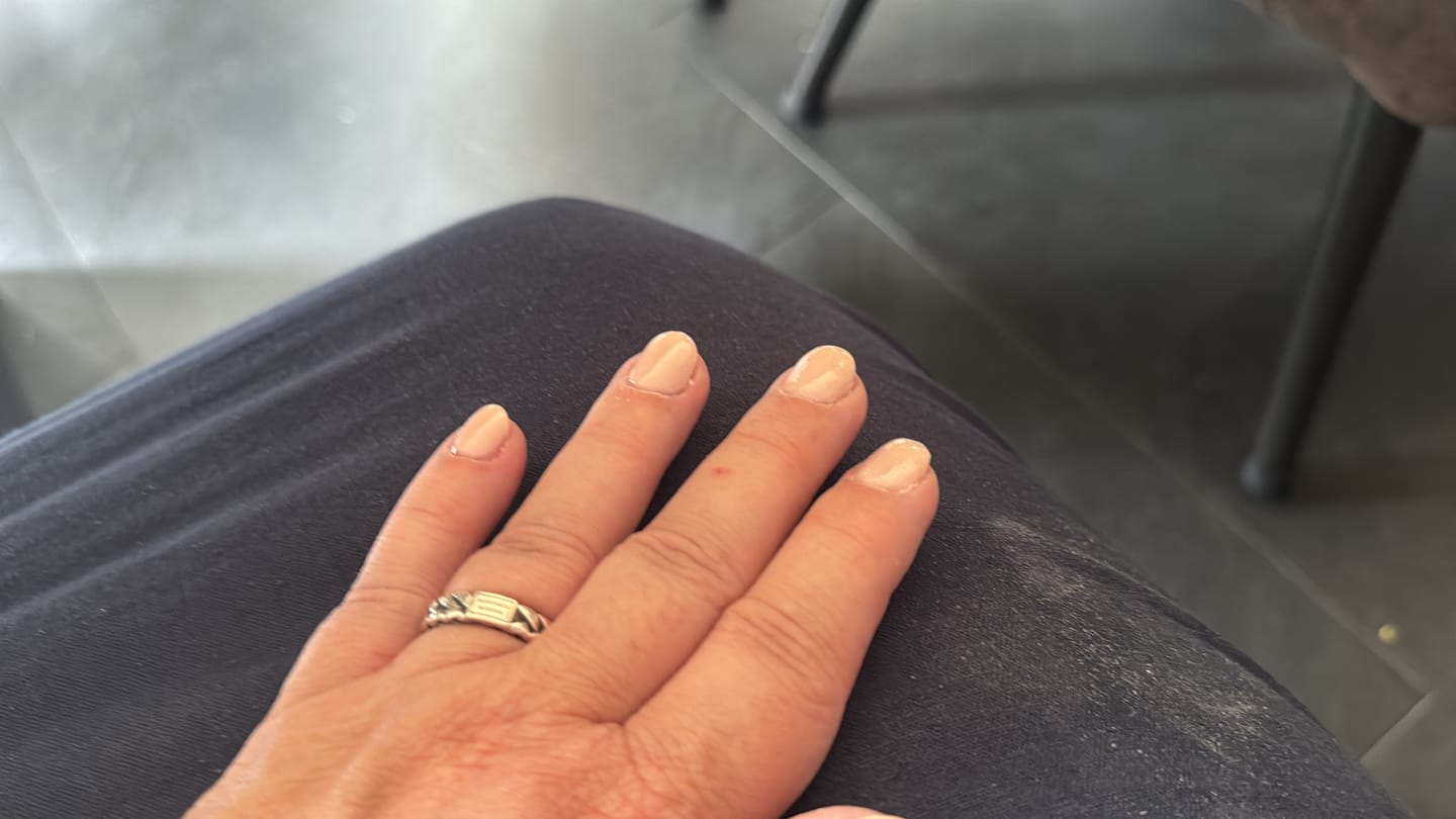 Customer photo review of Khaki Dipping Powder