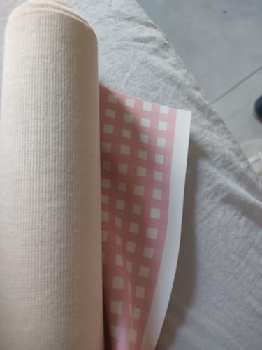 Customer photo review of SINTETICO XADREZ DEXTER BRANCO FERNANDA GAMA 0.8MM FUNDO MALHA COR ROSA