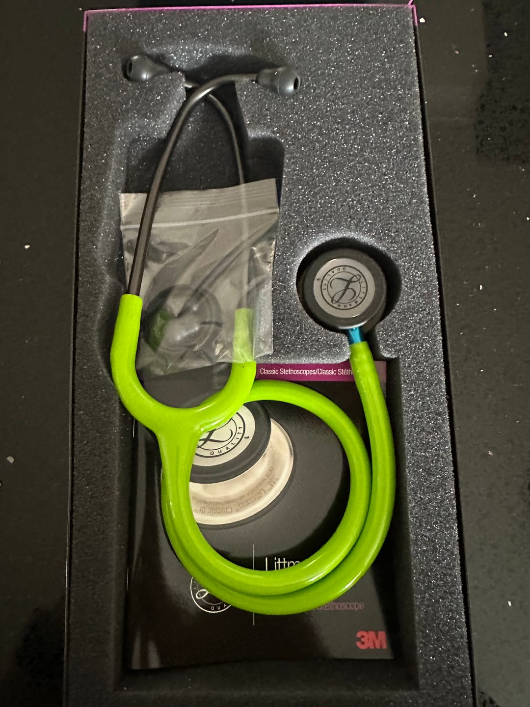 Customer photo review of Littmann Classic III Monitoring Stethoscope: Smoke & Lime Green - Blue Stem 5875