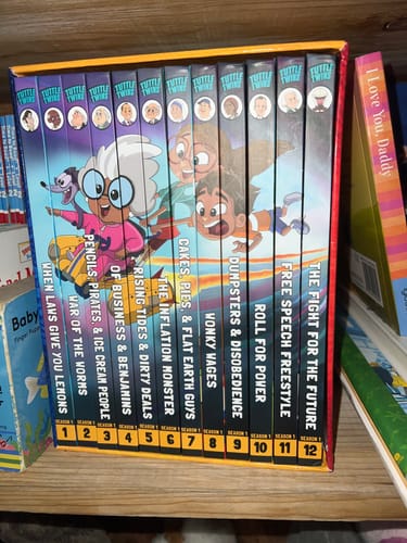 Customer photo review of Season 1 Graphic Novel Hardcover Box Set