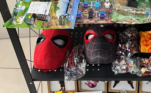Customer photo review of The OG Spidey Gear™ - Winking Mask