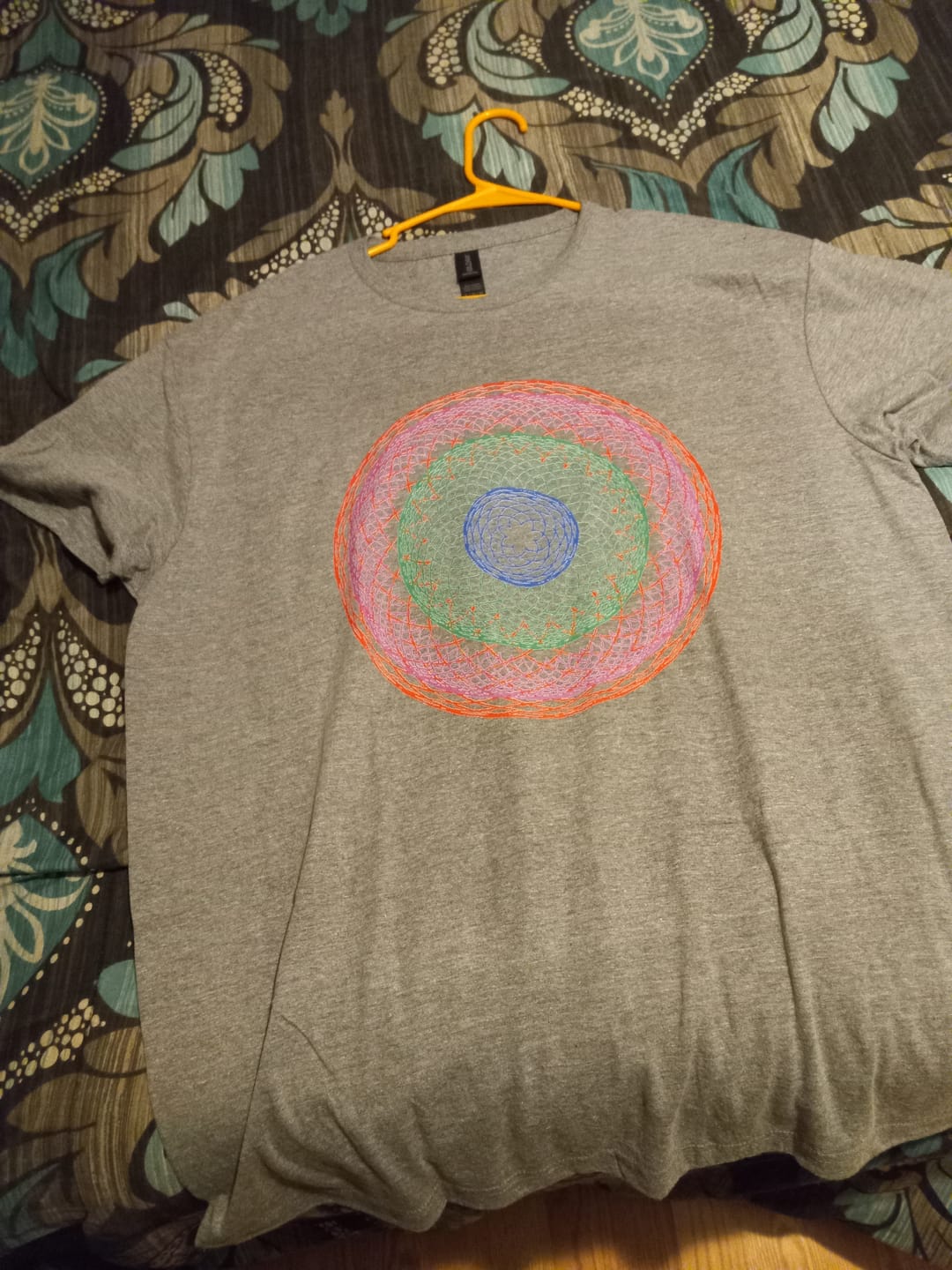 Customer photo review of Gildan 64000 Softstyle T-Shirt