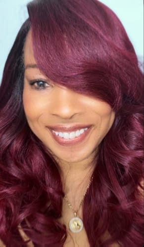 Customer photo review of Outre Melted Hairline 2x5 HD Lace Front Wig - BEGONIA