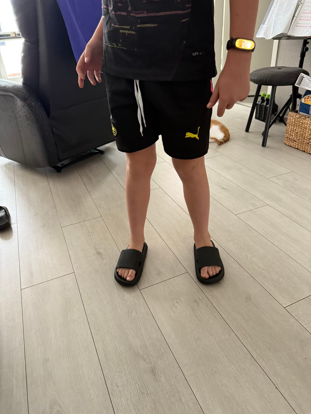 Customer photo review of HappyFlops Kids