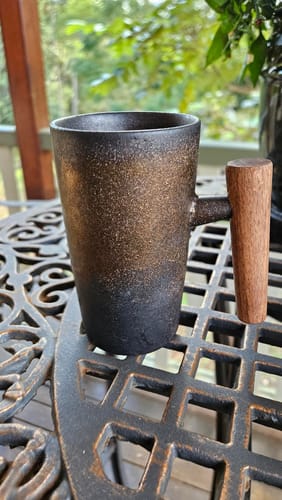 Customer photo review of Vintage Earth Coffee Cups With Wooden Handle