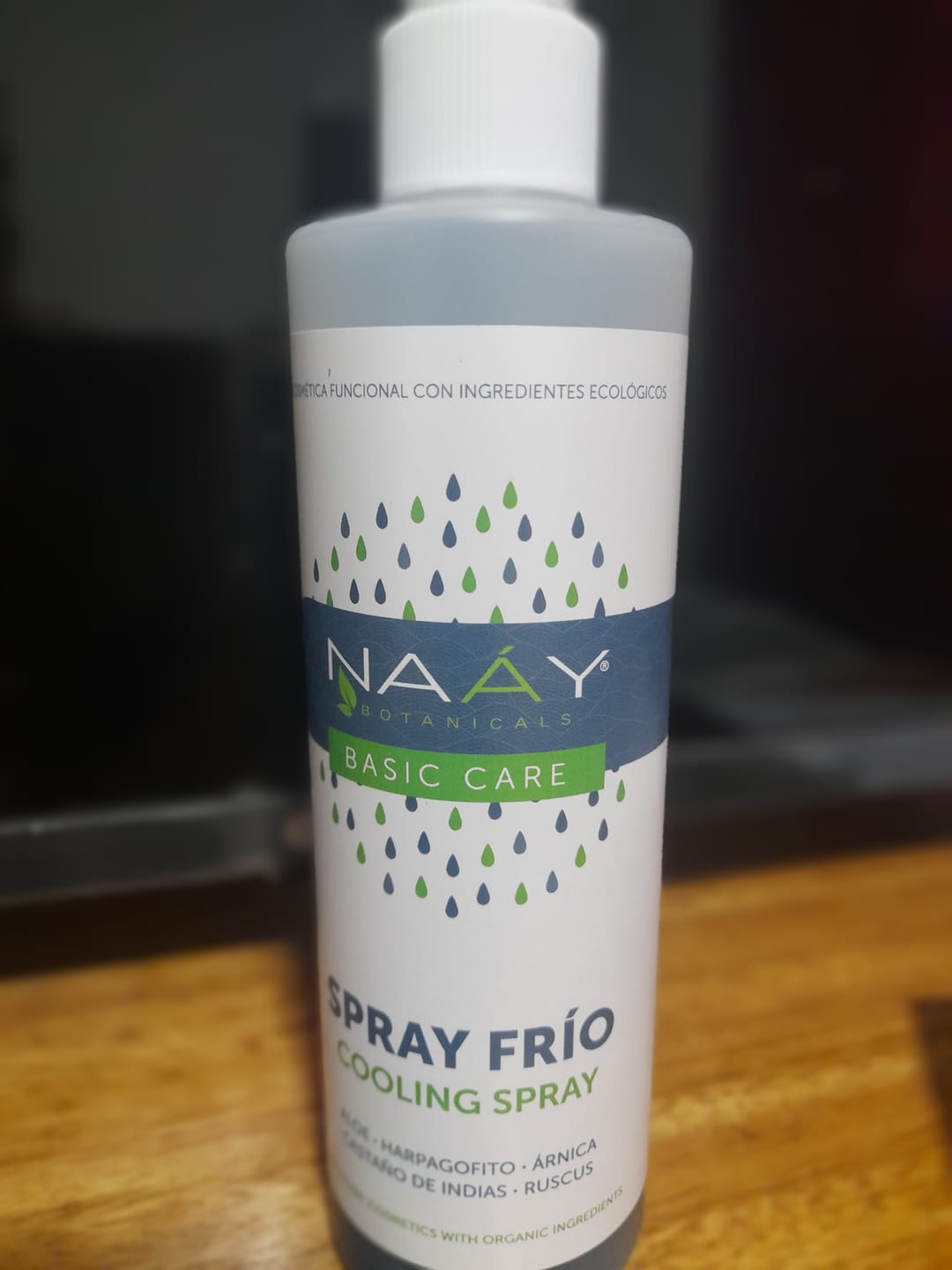 Customer photo review of Calming Spray Frío para dolor muscular, circulación y piernas cansadas