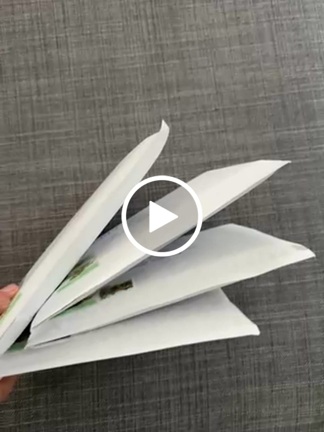 Customer video review of BubblePRO Bubble Mailer 01 160 x 230mm White with Address Lines