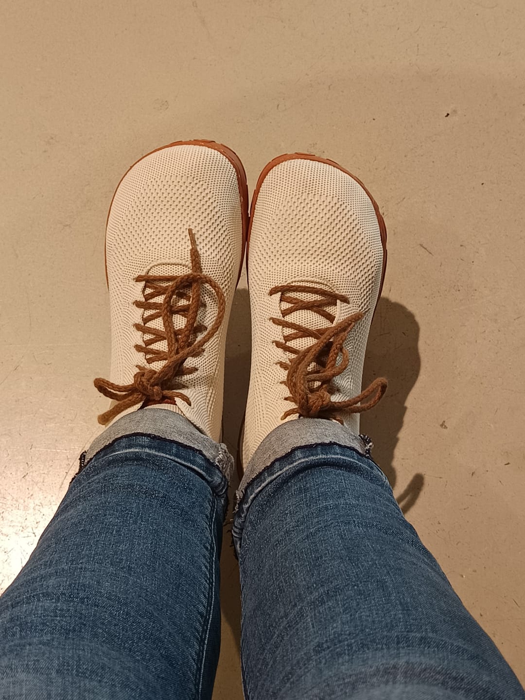 Customer photo review of Vaistoa Iloa Mid | Knitted Barefoot Sneakers