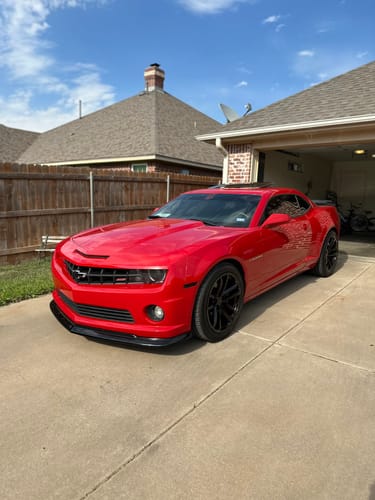 Customer photo review of 2010-13 Camaro ZL1 Front Bumper Lip Splitter