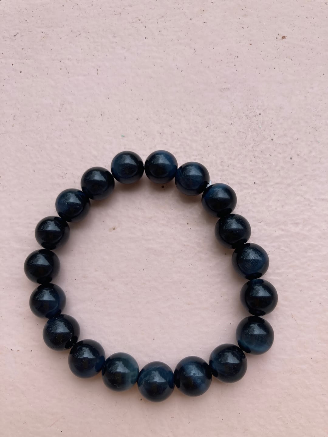 Customer photo review of Bracelet "Ange Gardien" en Oeil de Faucon