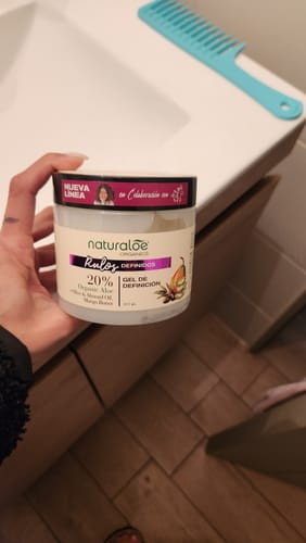 Customer photo review of Gel de Definición Rulos Definidos 400ml