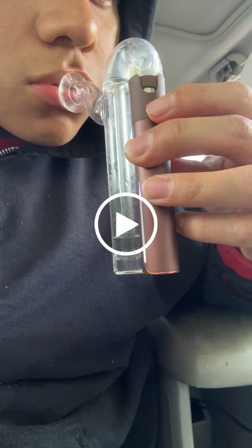 Customer video review of Sidecar Pivot Top