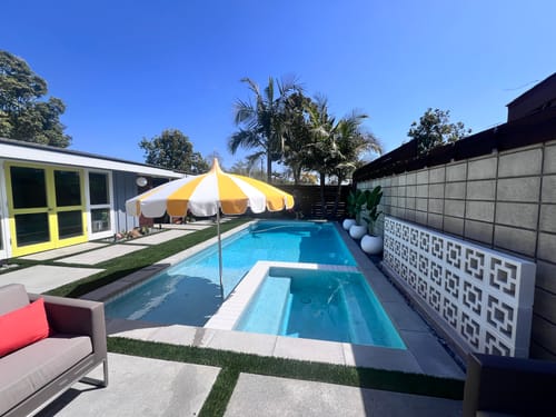 Town Square White 11 4 Breeze Block