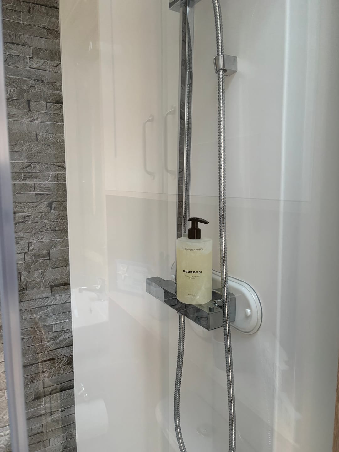 Customer photo review of Redroom | Body Wash