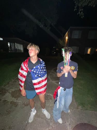 Customer photo review of Trendy Jeans