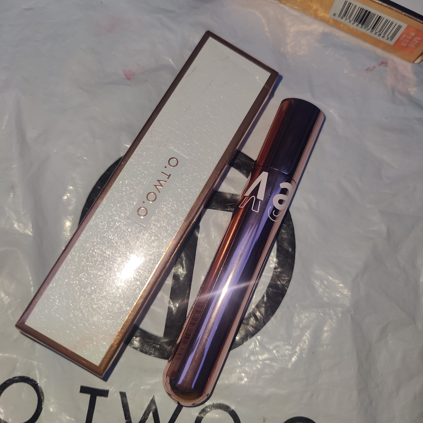 Customer photo review of O.TWO.O WATERPROOF VOLUME CURLING MASCARA