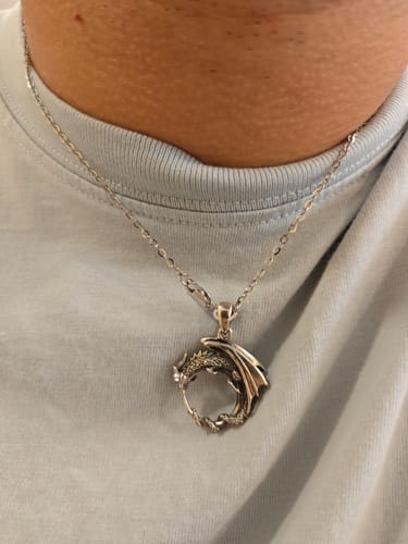 Customer photo review of COLLIER DRAGON CELTIQUE (ARGENT)