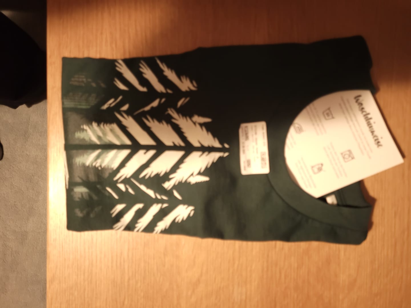 Customer photo review of Wald Logo - Bio Herren Shirt