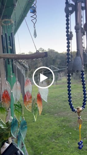 Customer video review of Lapis Lazuli Third Eye Mala