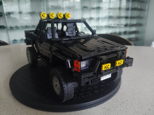 Customer photo review of Time Machine Edition Pickup Truck (RC) 1472pcs