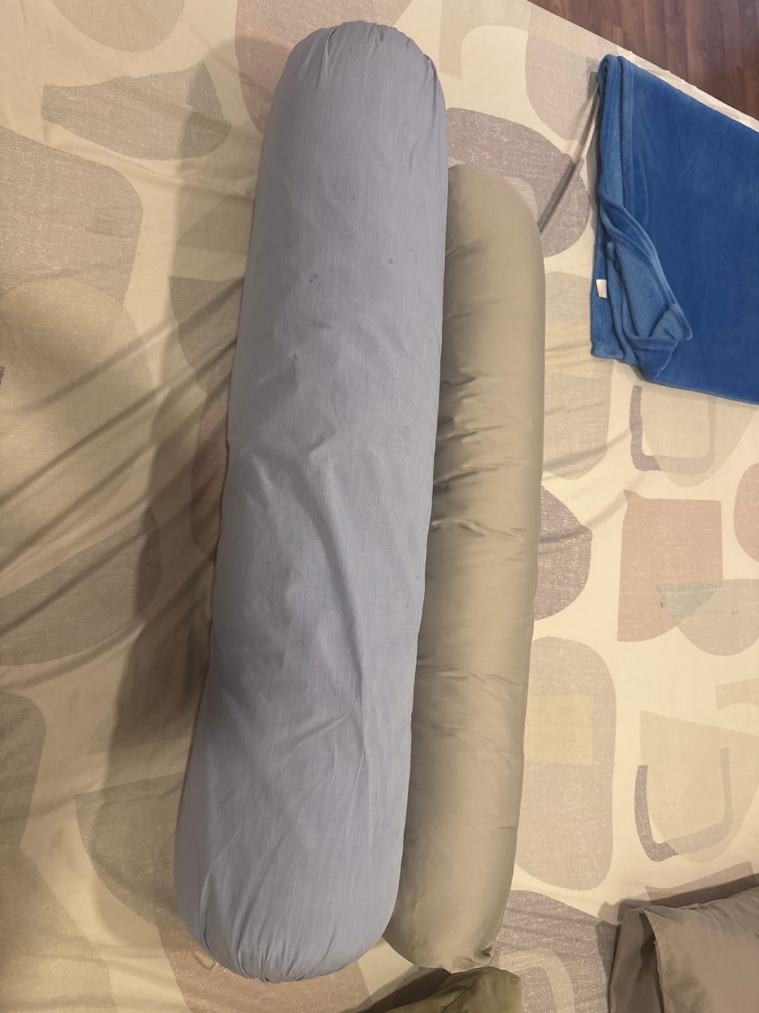 Customer photo review of Tidur Weighted Bolster