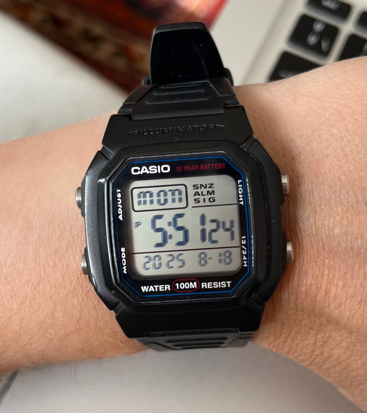 Customer photo review of Reloj Casio Vintage W-800H-1AVDF Líneas Azules