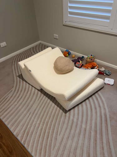 Customer photo review of The Comet Lounger