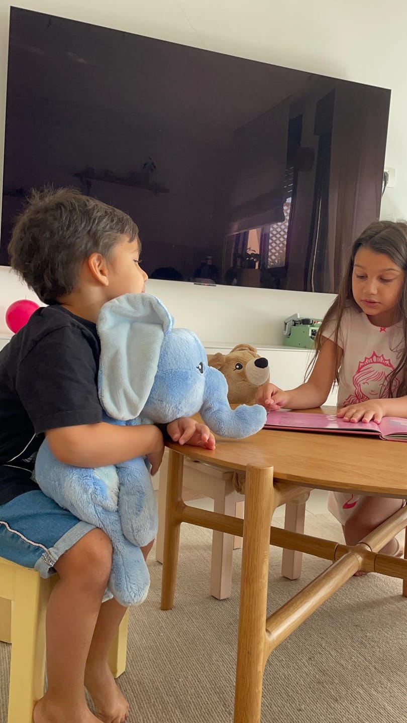 Customer photo review of Hugarounds - Sidney the Sea Turtle