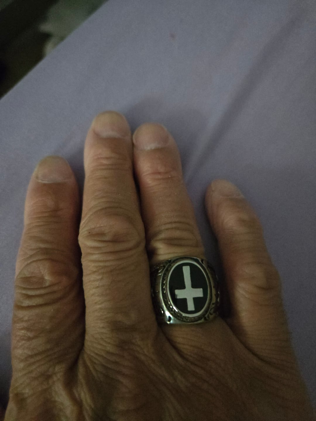 Customer photo review of Christianartworkshop Retro Cross "Hand of God" Titanium Religion Ring