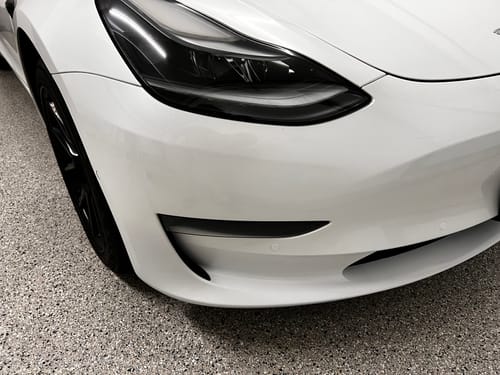 Customer photo review of Tesla Pearl White Multi-Coat PPSW | OEMatch Spray Can