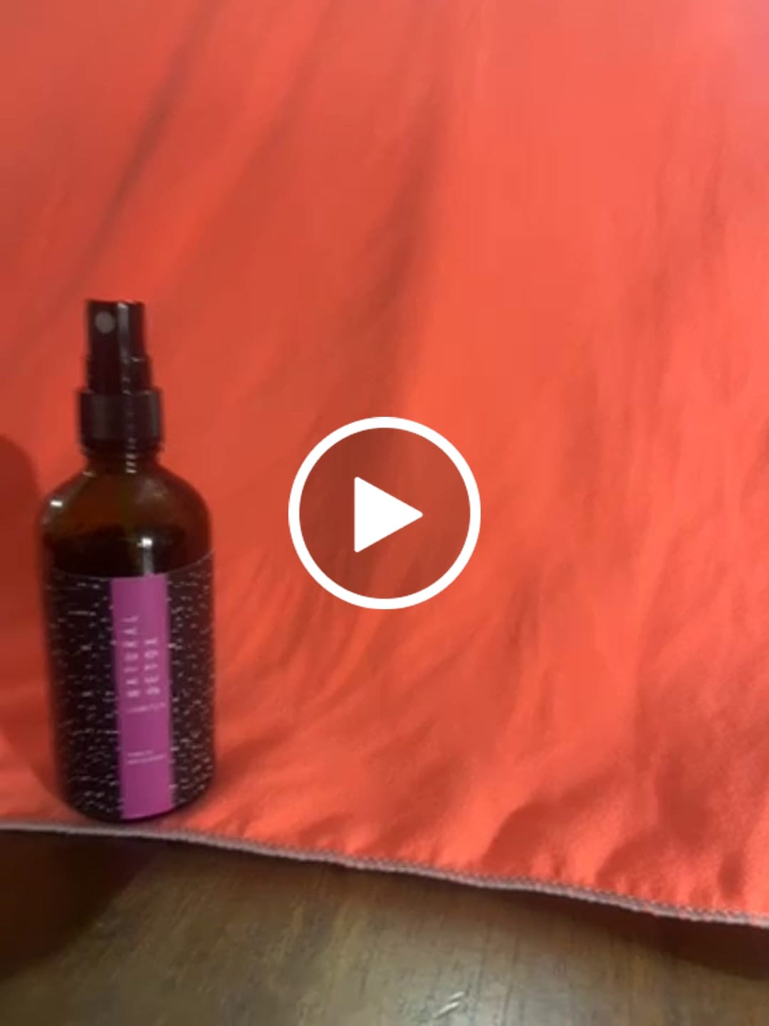 Customer video review of Pack Completo Anticaspa: Shampoo y Acondicionador en barra + Tónico Capilar 100 ml |  Reduce la caspa en un 83% y la picazón en un 76% | Envío Gratis