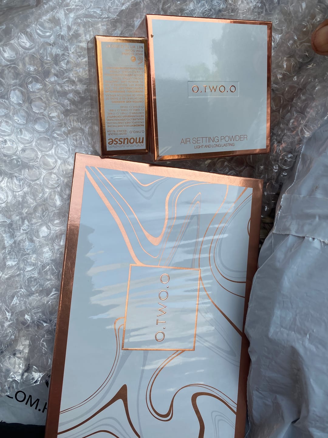 Customer photo review of O.TWO.O GLOW COLOR BOUNCE MOUSSE BLUSH