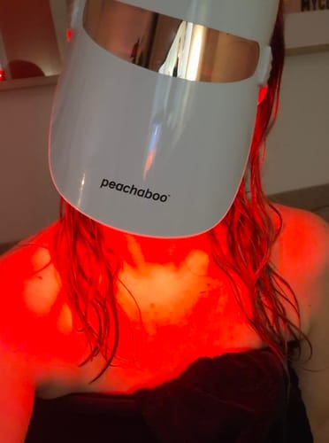 Customer photo review of Peachaboo Glo LED Light Therapy Mask