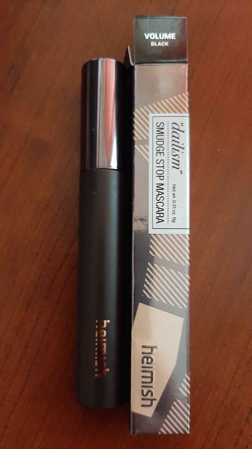 Customer photo review of Pagarinoša skropstu tuša Heimish Dailism Smudge Stop Mascara