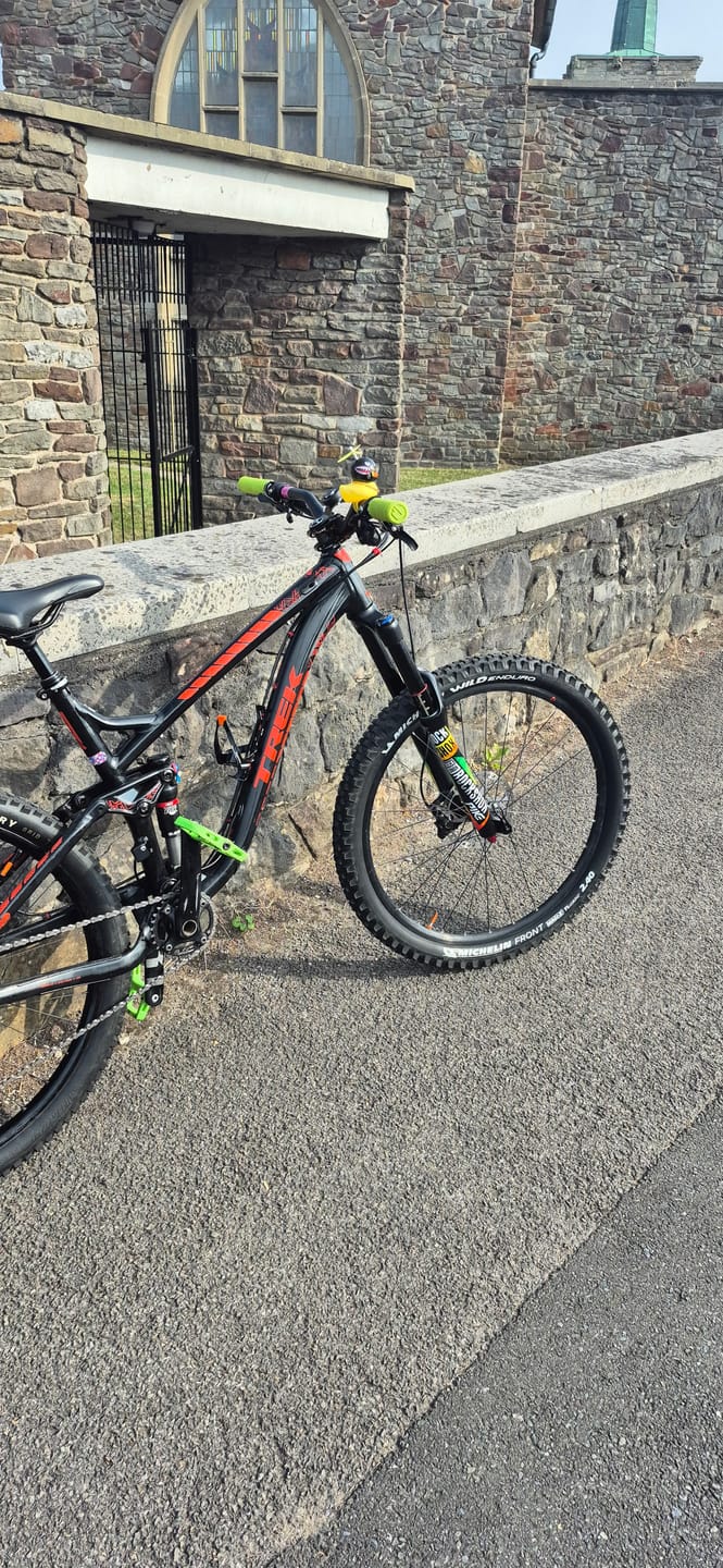 Customer photo review of Limotec Alpha 1 Internal Route Dropper Post - Black
