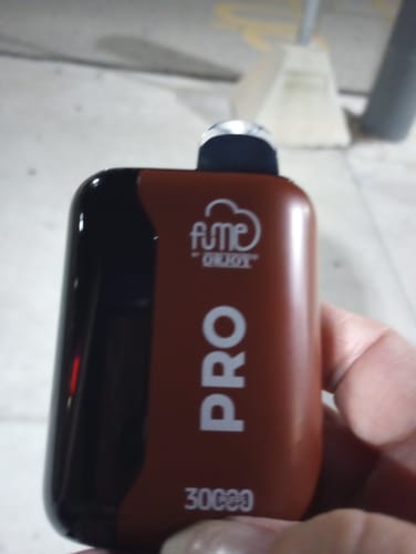 Customer photo review of Fume Pro 30K Puffs