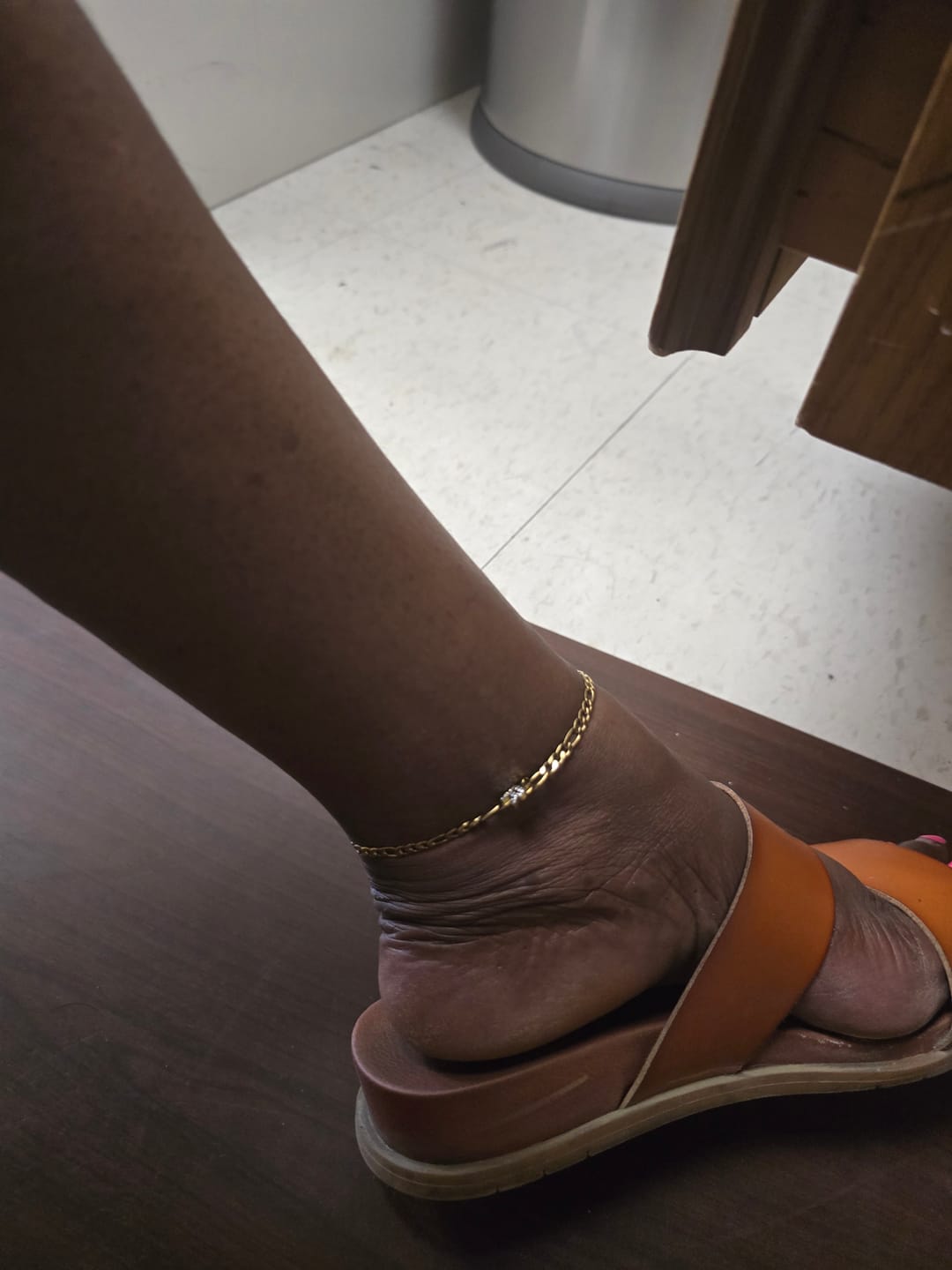Customer photo review of Iced Letter Anklet w/ Figaro Chain