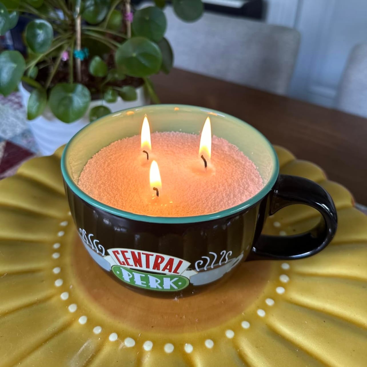 Customer photo review of Pearl Light Sand Candle