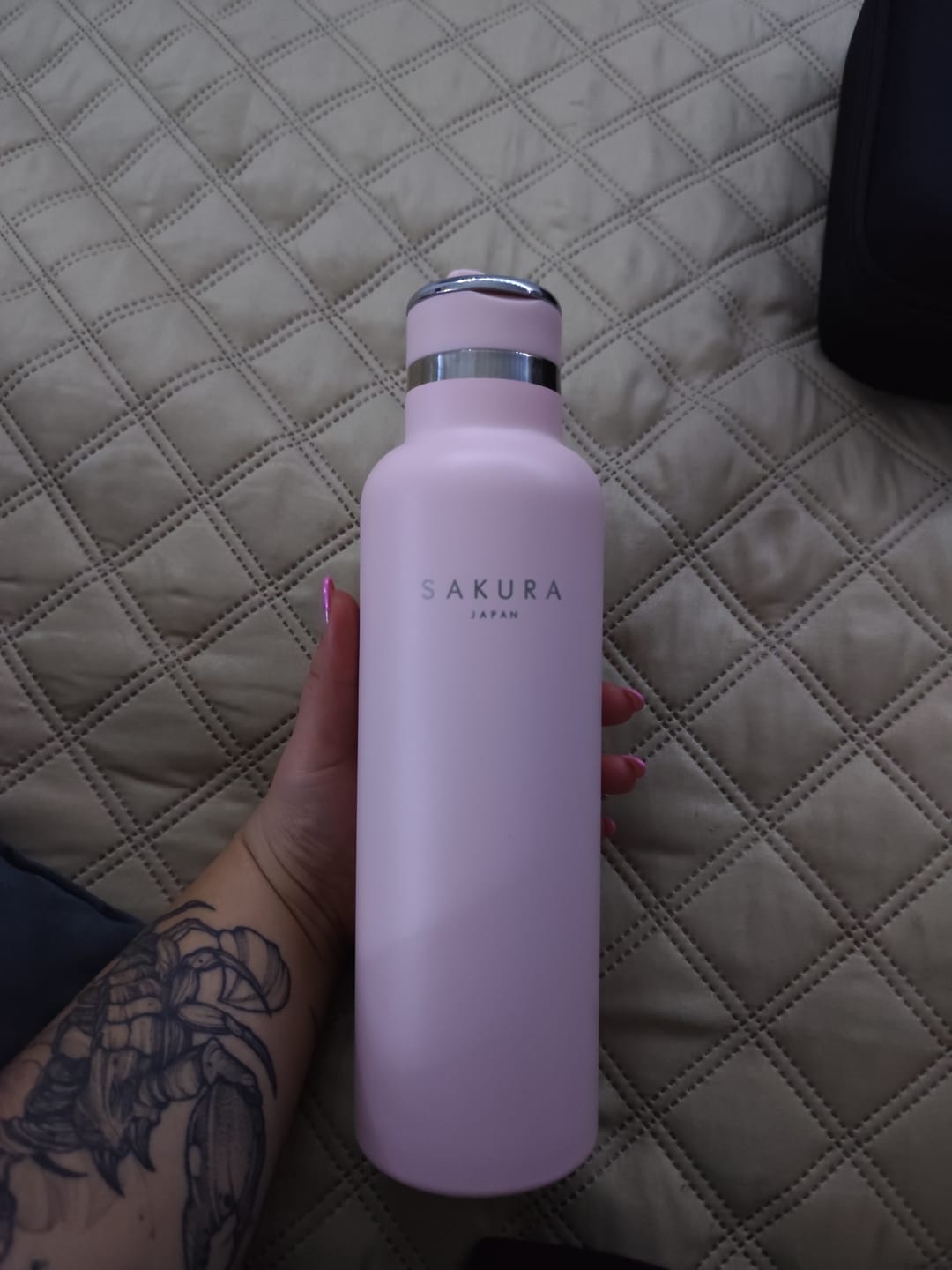 Customer photo review of Botella Térmica Sakura Acero Inoxidable 750 Ml Baby Pink