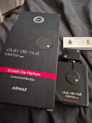 Customer photo review of Armaf Club De Nuit Intense Man Extrait de Parfum for Men, 2.37 fl. oz