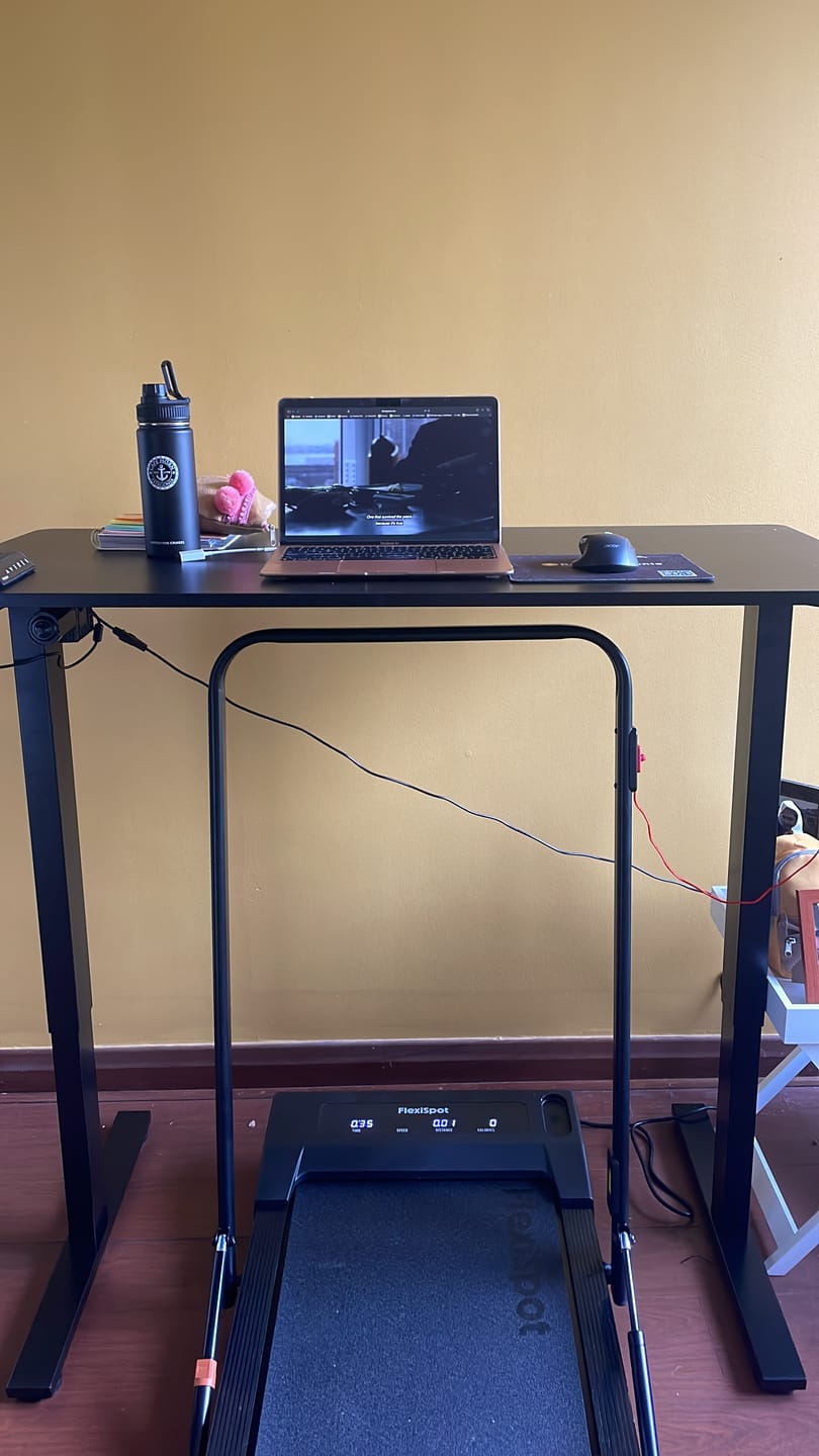 Customer photo review of Super Pack: Standing Desk Essential + Trotadora Multifuncional
