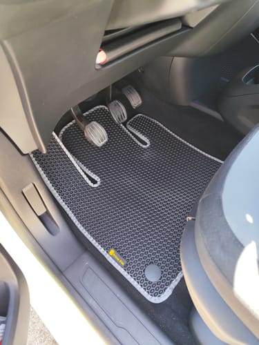 Customer photo review of Kofferraumwanne nach Maß