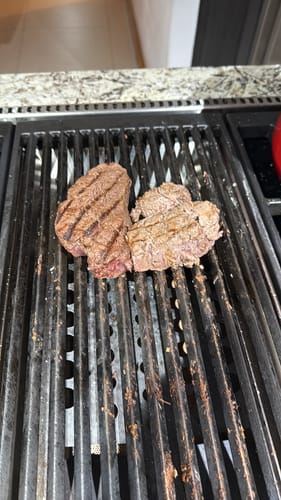 Reseña con foto de un cliente sobre Filete cabrería sin hueso