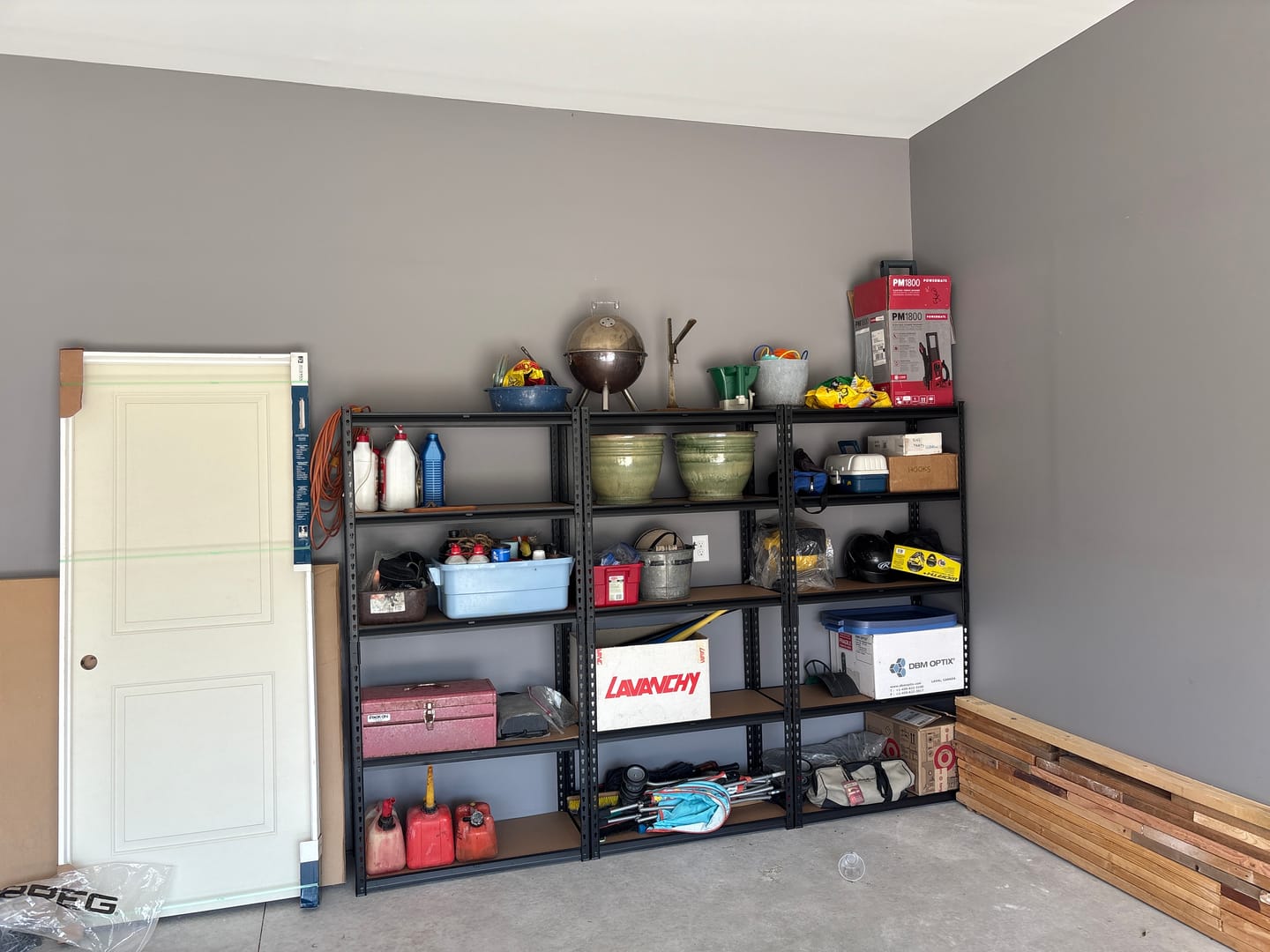 Customer photo review of REIBII 35.5“W Garage Storage Rack, 5-Shelf Adjustable Storage Shelves, 2020lbs Metal Shelving for Pantry Kichen Closet