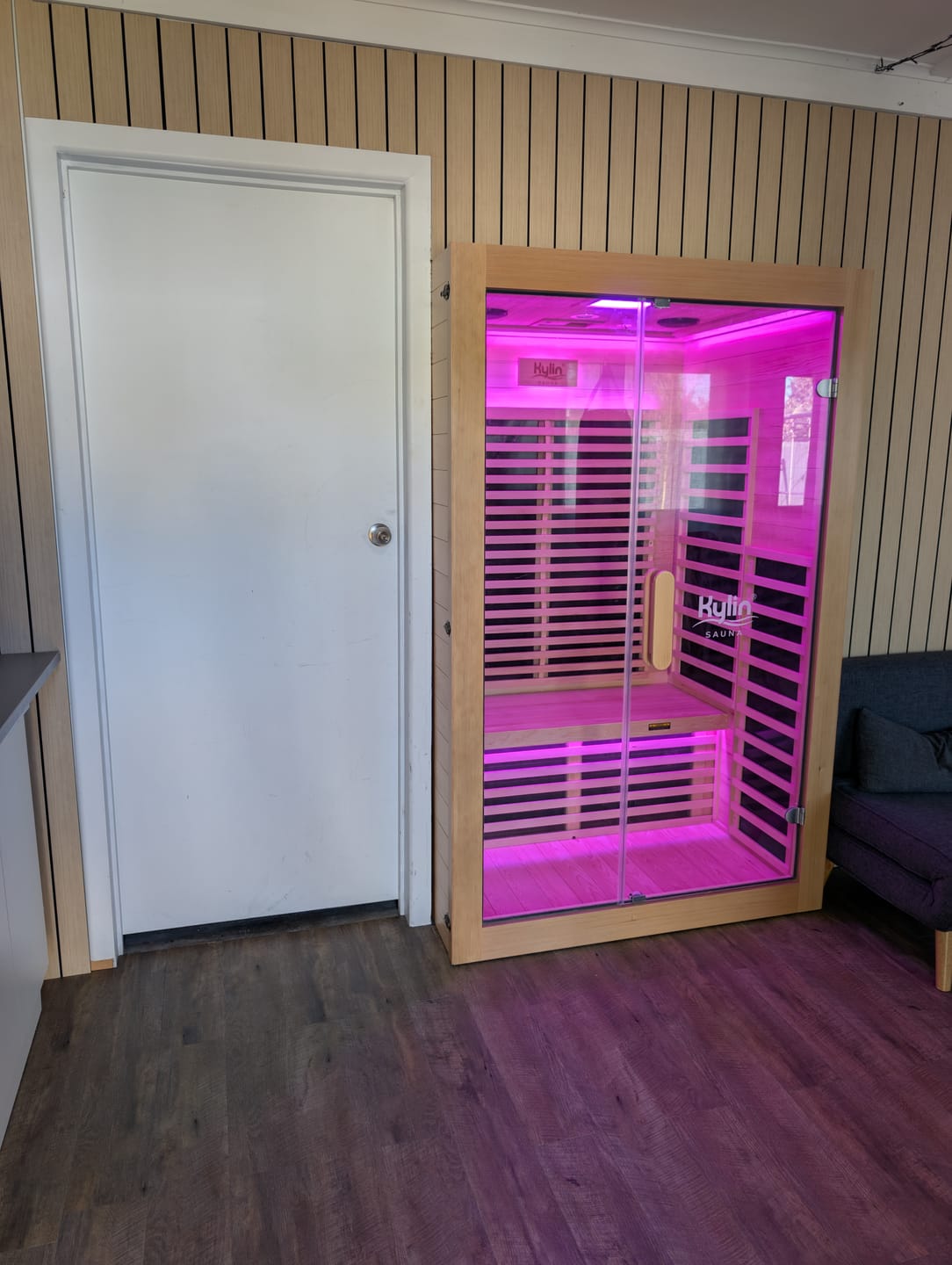 Customer photo review of Kylin Low EMF Carbon Infrared Sauna 2 Person with floor heater H6201-F