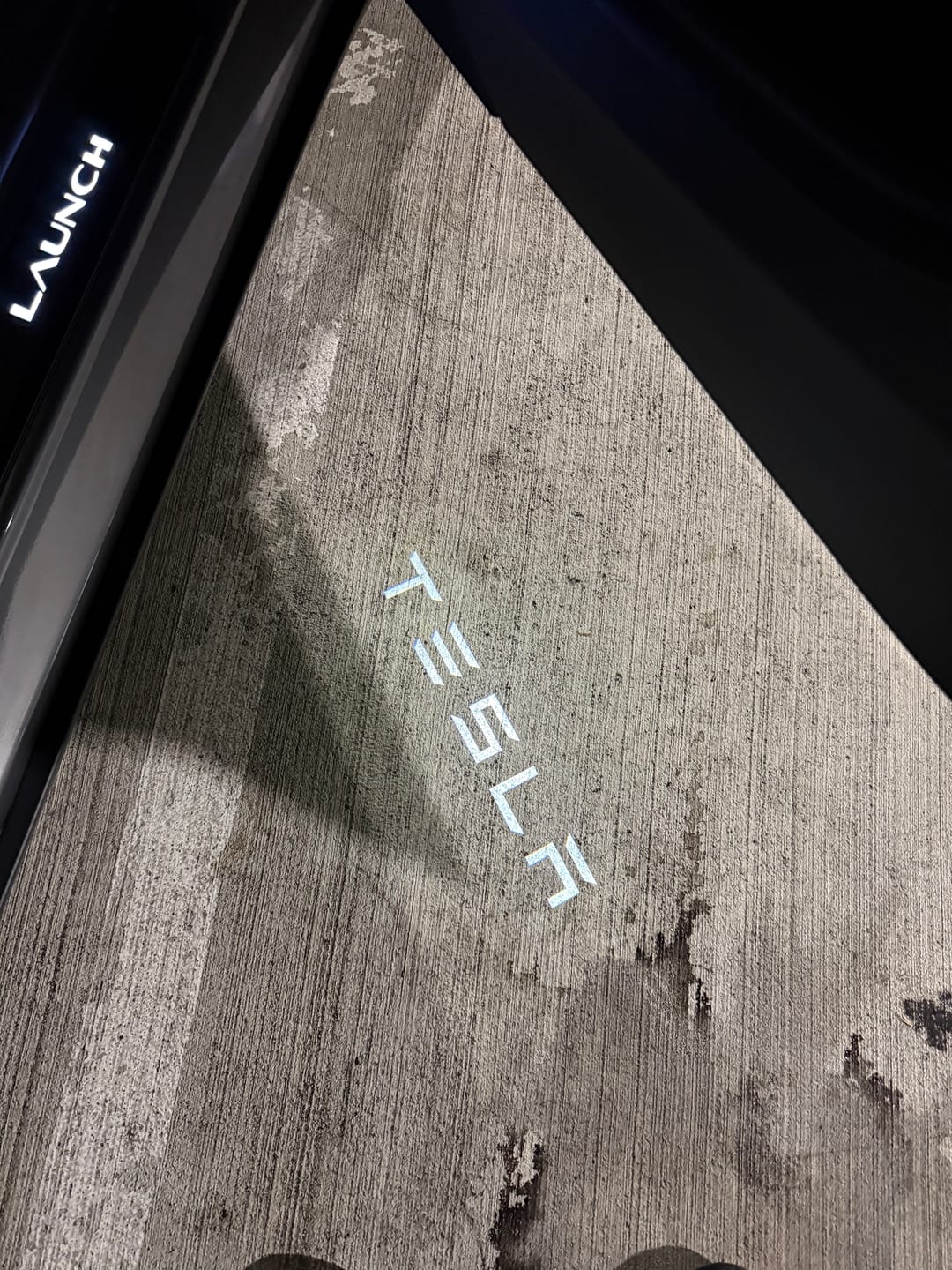 Customer photo review of Projection Light for Tesla Model 3 & Y